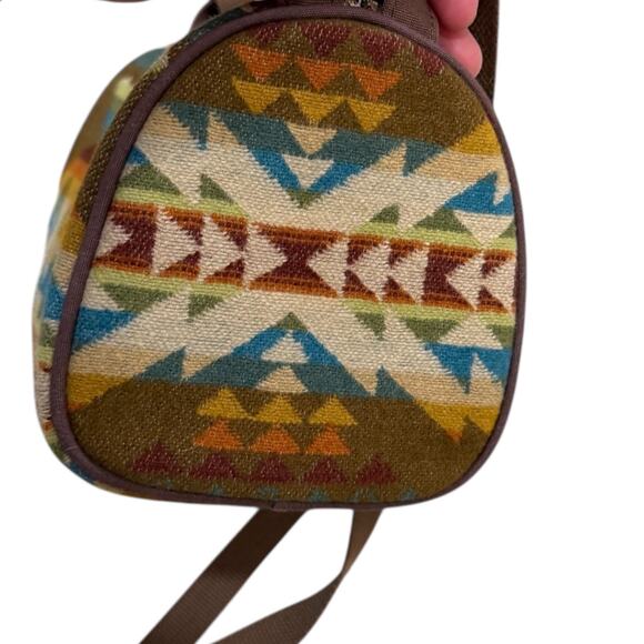 Pendleton Travel Kit In Solstice Canyon - Picture 6 of 10